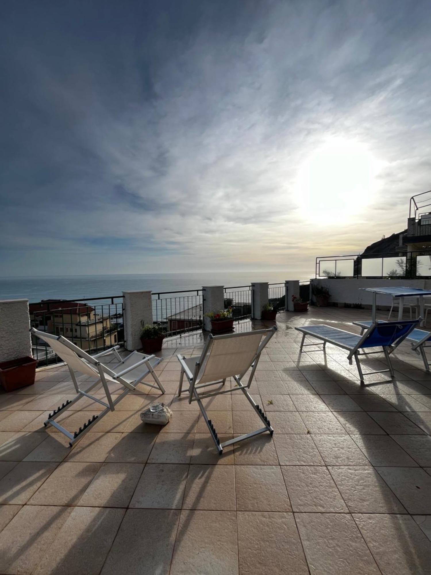 Sunflower Terrazza Panoramica Levanto Exteriör bild